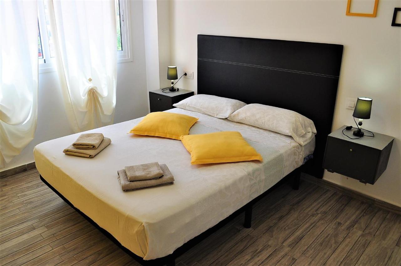 Cris Sol Apartments Los Cristianos  Extérieur photo